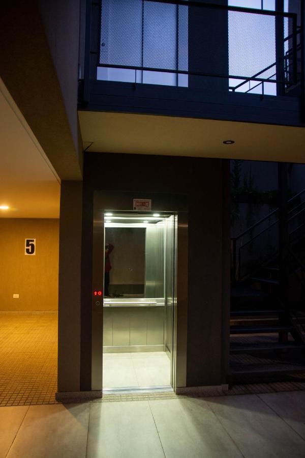 Depto Nuevo 2 Excelente Ubicacion Apartment Mendoza